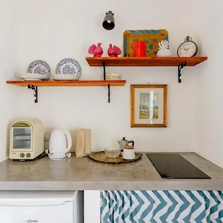 Donna Elvira Apartment *