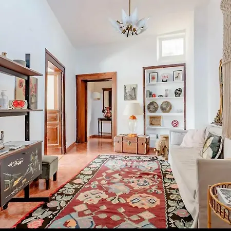 Donna Elvira Apartment Taranto